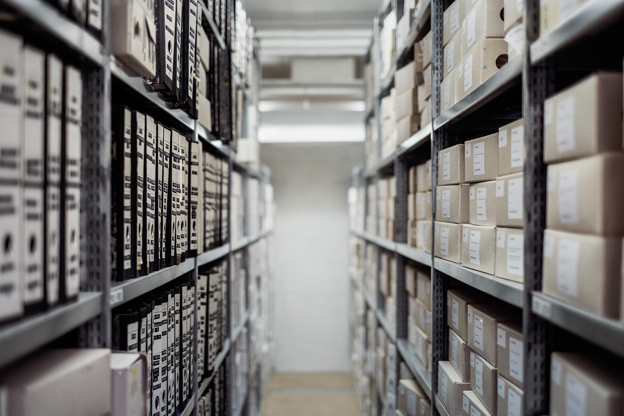 archive, boxes, shelf, folders, documents, data, storage, rack, row, stock, business, warehouse, depth of field, archive, data, storage, warehouse, warehouse, warehouse, warehouse, warehouse